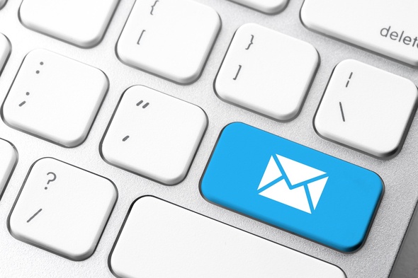تحسين استراتيجية بريدك الإلكتروني: التحقق الفعال من العنوان وحماية التسليم